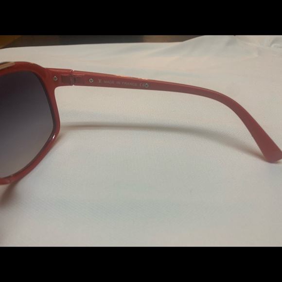 Louis Vuitton Evidence Sunglasses